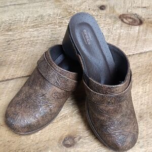 CROCS Brown Mules
